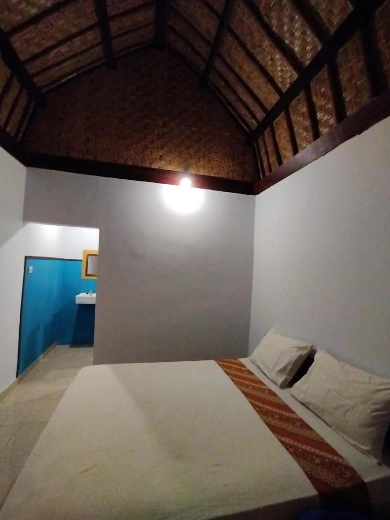 Diki Bungalows Kuta  Экстерьер фото
