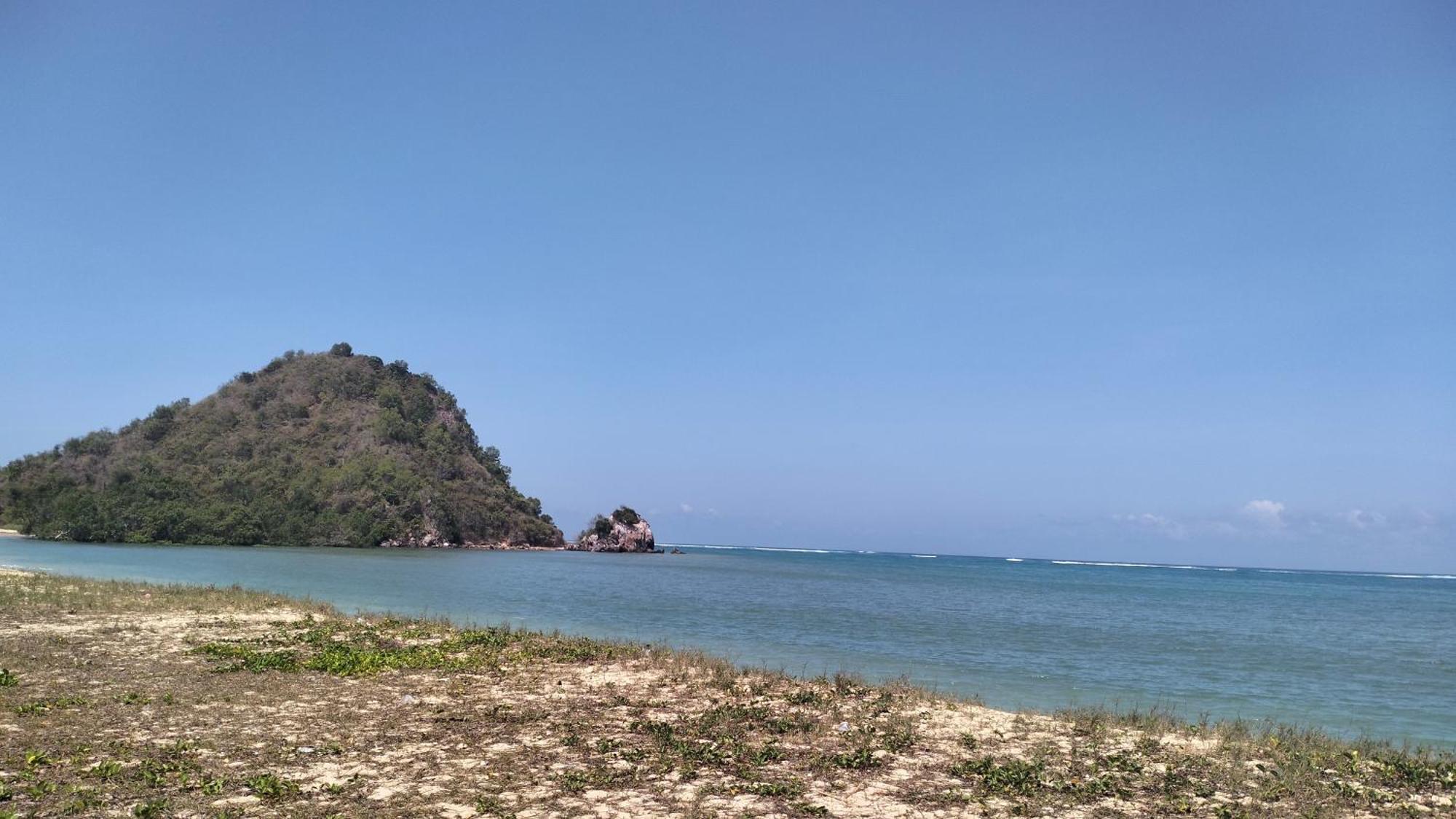 Diki Bungalows Kuta  Экстерьер фото