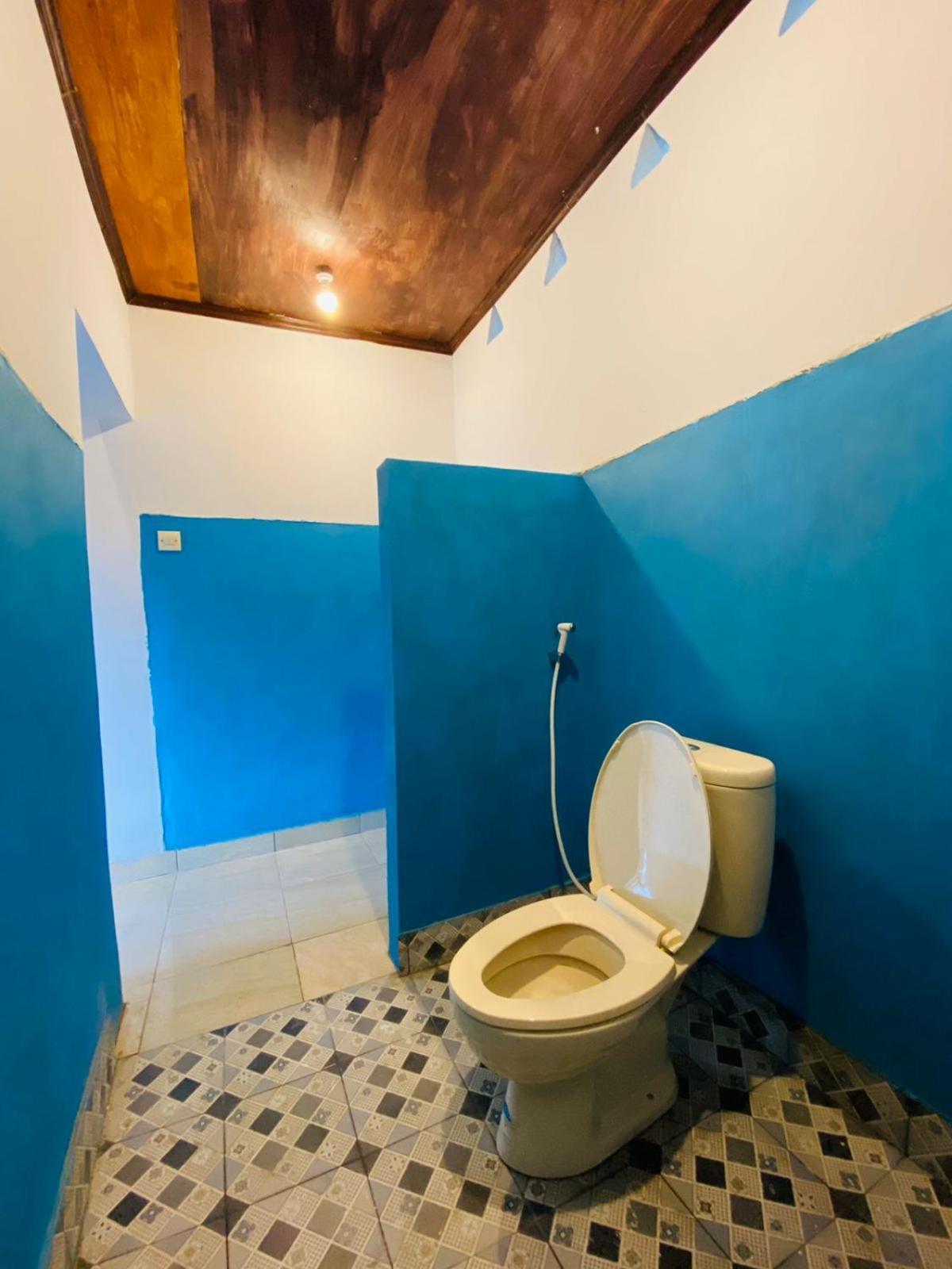 Diki Bungalows Kuta  Экстерьер фото